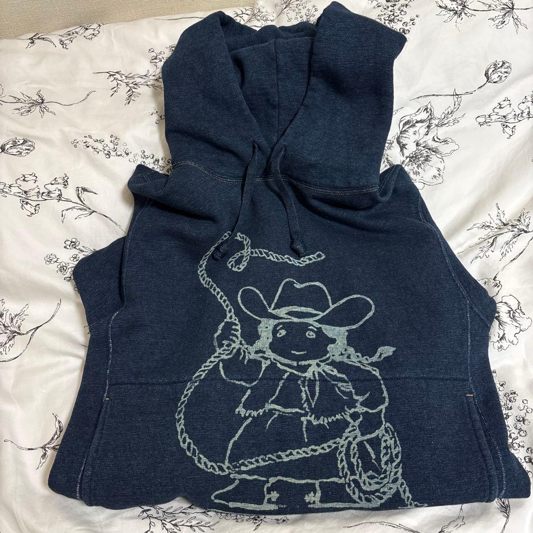ウマッコちゃんプリントの908裏毛フーディ（インディゴ 重）
