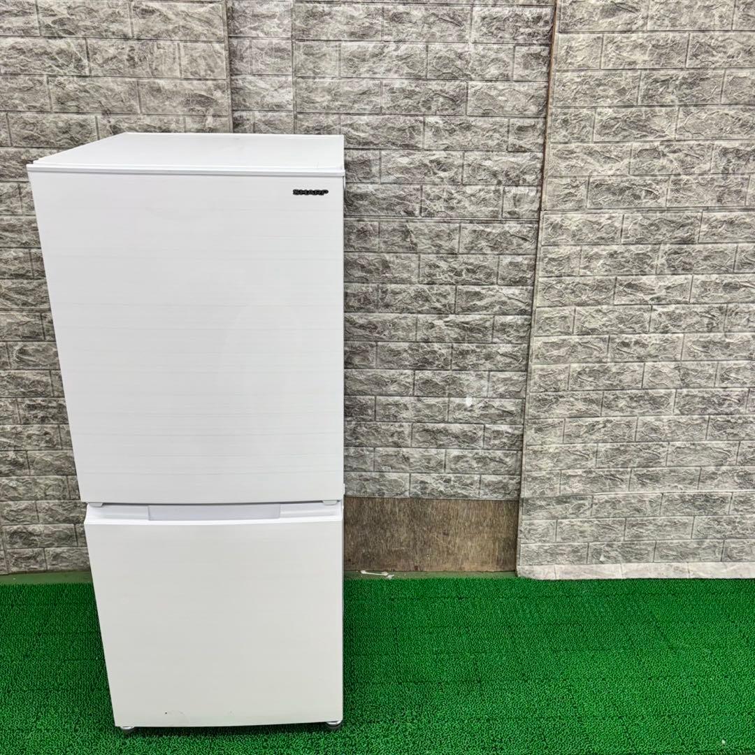 292 冷蔵庫　SHARP 200L弱　極美品　付け替えどっちもドア　小型　格安