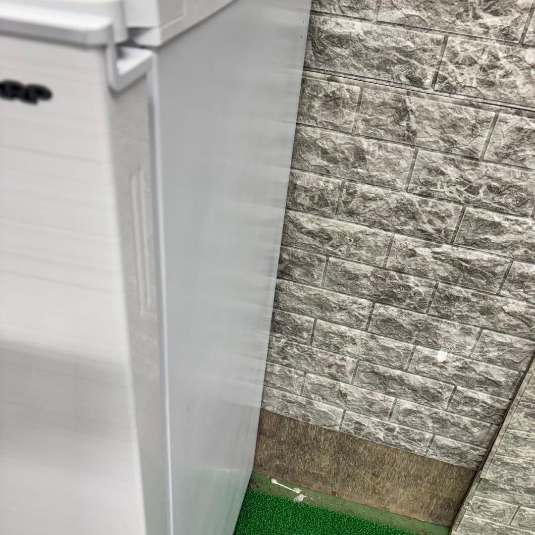 292 冷蔵庫　SHARP 200L弱　極美品　付け替えどっちもドア　小型　格安
