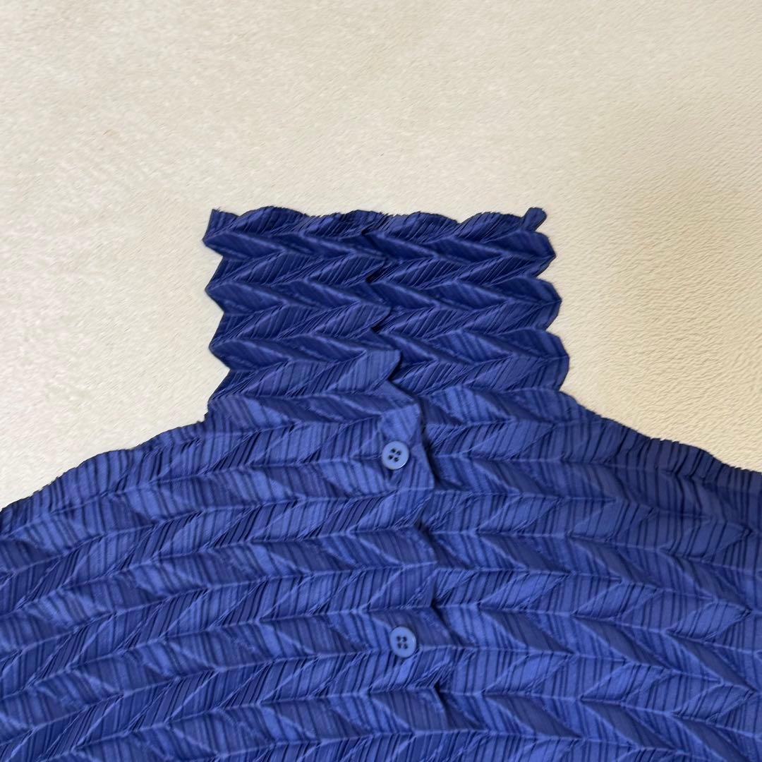 極美品✨ISSEY MIYAKE プリーツ　立体　変形　ネイビー　長袖　シャツ