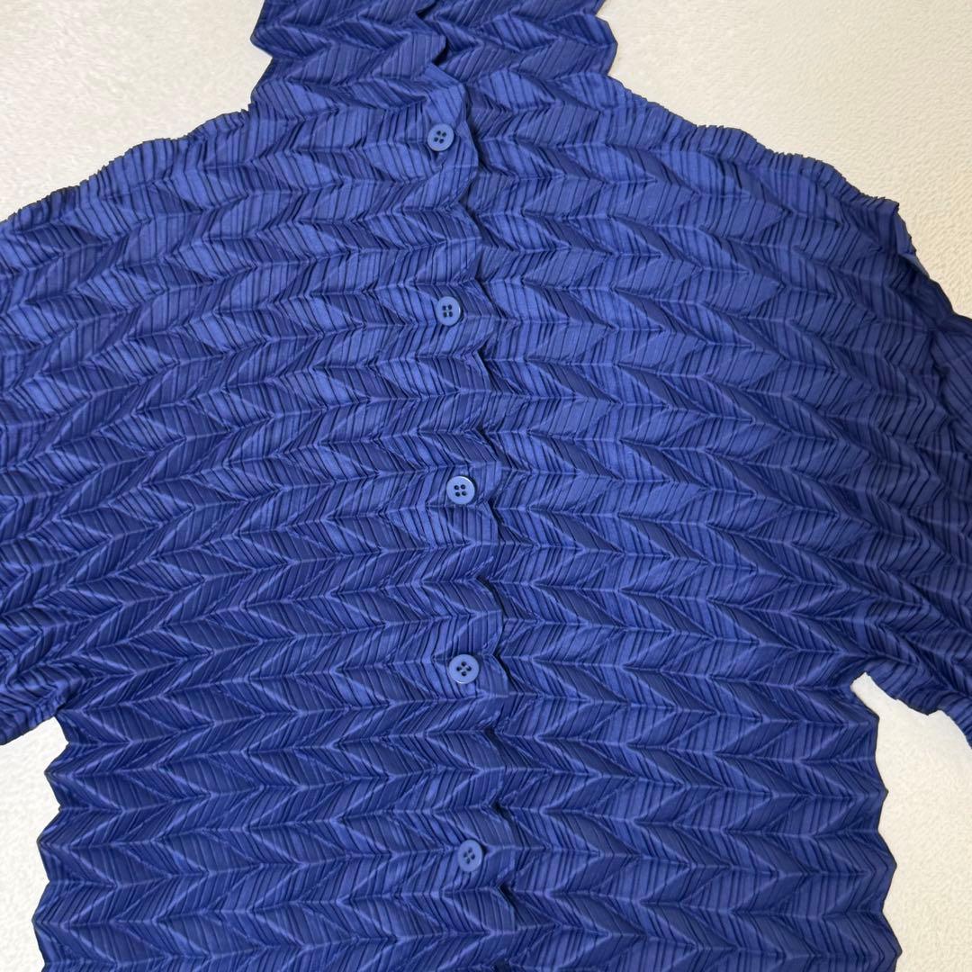 極美品✨ISSEY MIYAKE プリーツ　立体　変形　ネイビー　長袖　シャツ
