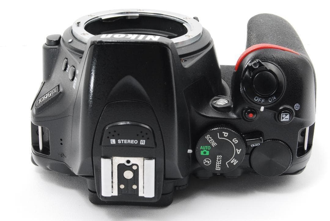 ✨ Nikon D5600 一眼レフ カメラ スマホ転送 ニコン 望遠レンズ