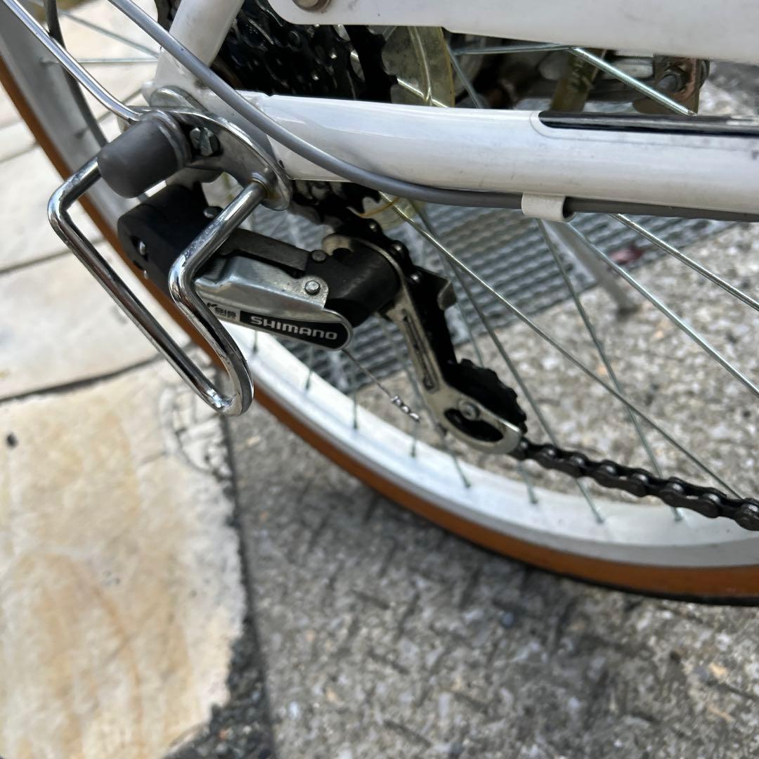 GIMLET　子供用自転車　白色　22インチ 6段変速　サカモトテクノ