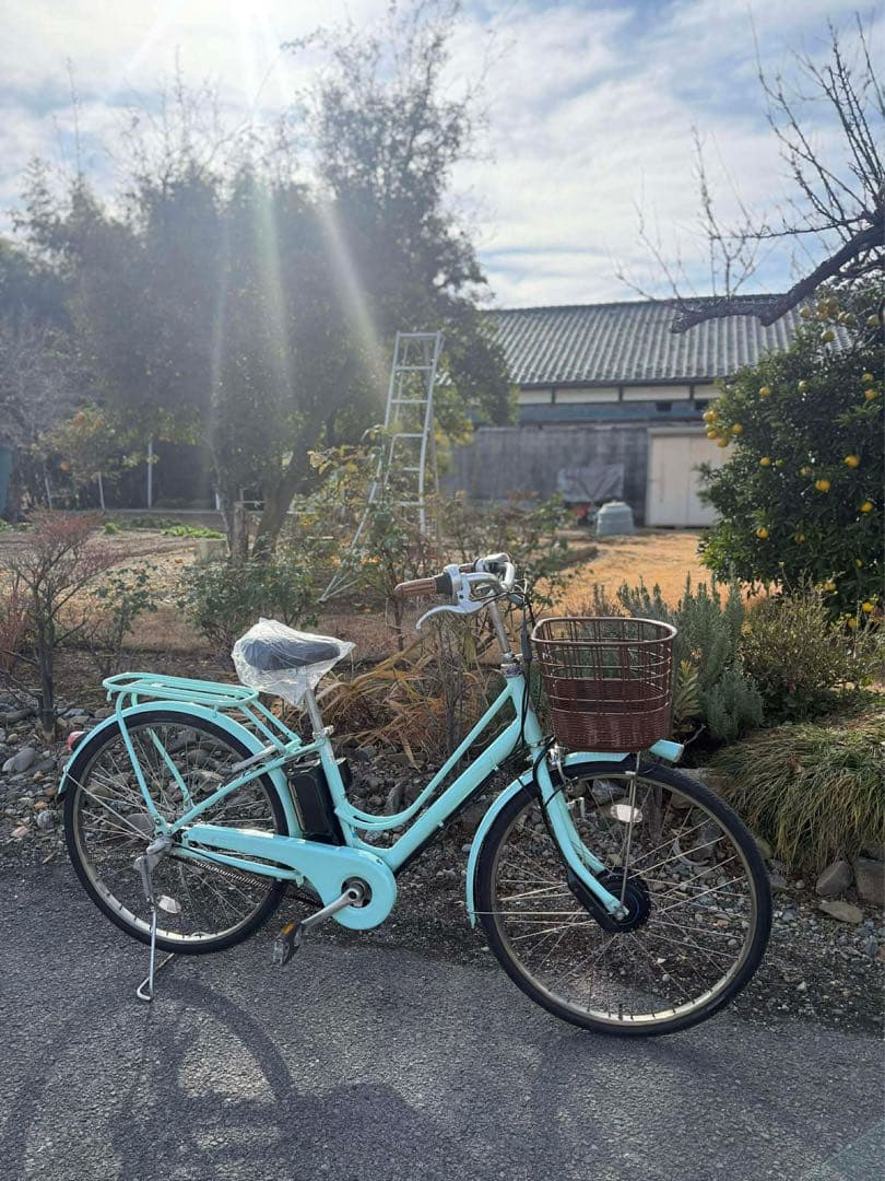 水色 シティサイクル 26インチ 前面バスケット付き