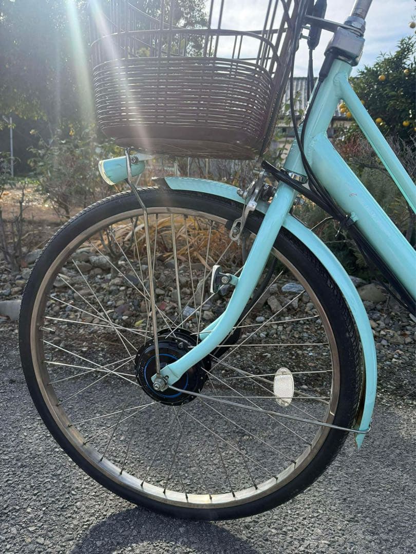 水色 シティサイクル 26インチ 前面バスケット付き