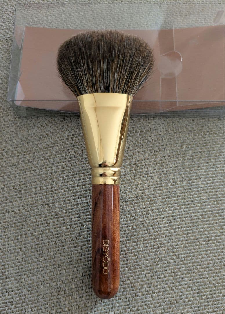 ウエダ美粧堂　パーフェクトフィットブラシ(扇型） B-F-05