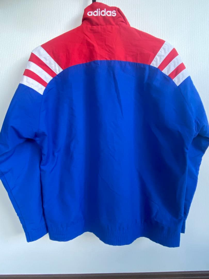 バイエルンミュンヘン　アディダス　ナイロンジャケット　90s