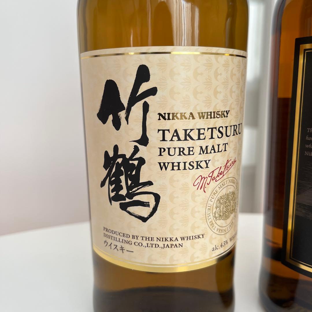 竹鶴ピュアモルト　ラベル違い２本セット