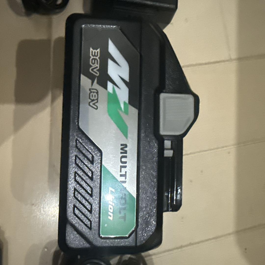 ◎3回使用　HiKOKIハイコーキ UL18DC バッテリー付き◎