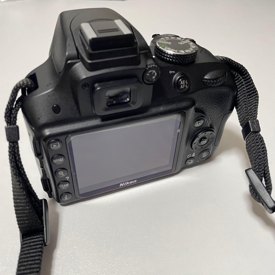 【美品】Nikon ニコン　D3300 ダブルズームキット デジタル一眼