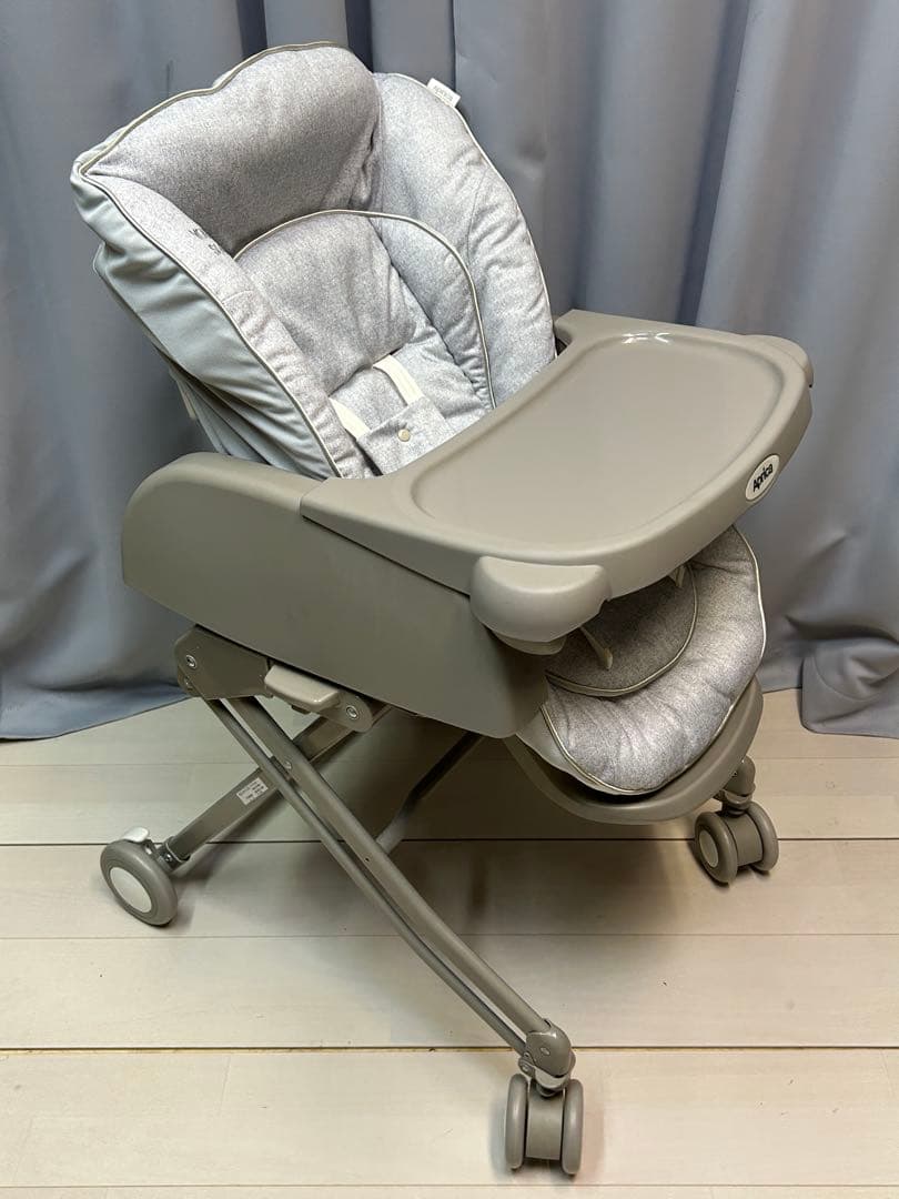 アップリカ　ユラリズム スマート プレミアム AB　ハイローチェア