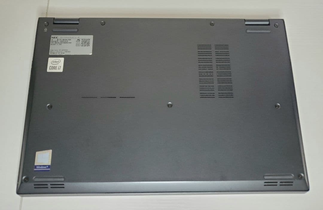 LAVIE Direct PM 第10世代Corei7 16GB 512GB