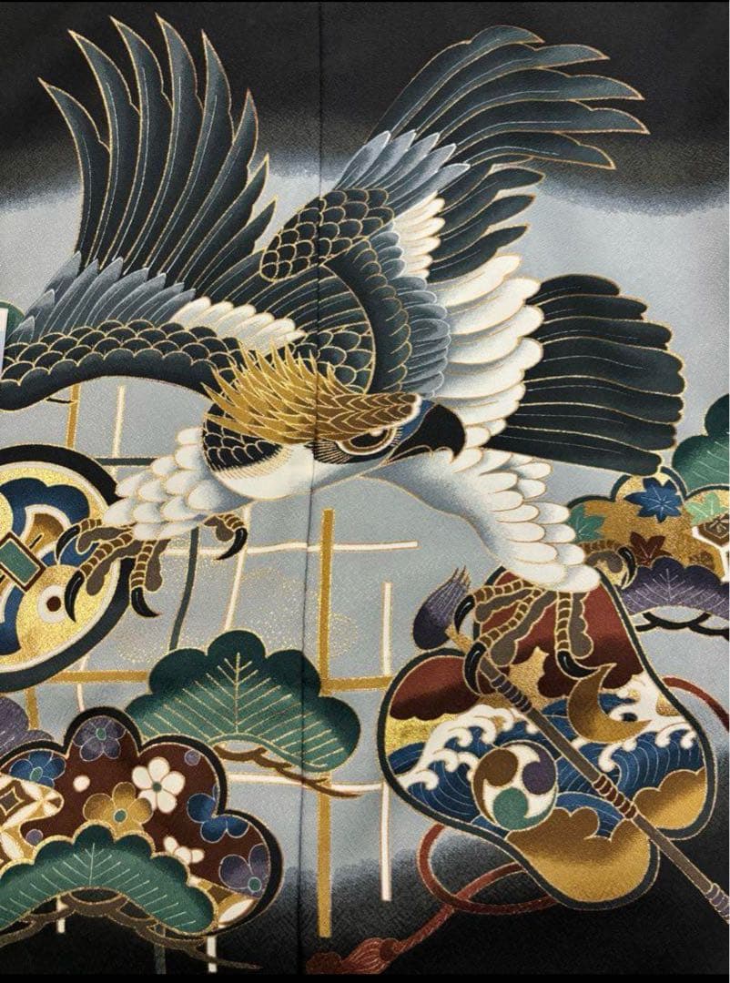 SALE　七五三　5歳男の子袴セット　黒系　キラキラ家紋　鷹　打ち出の小槌　新品