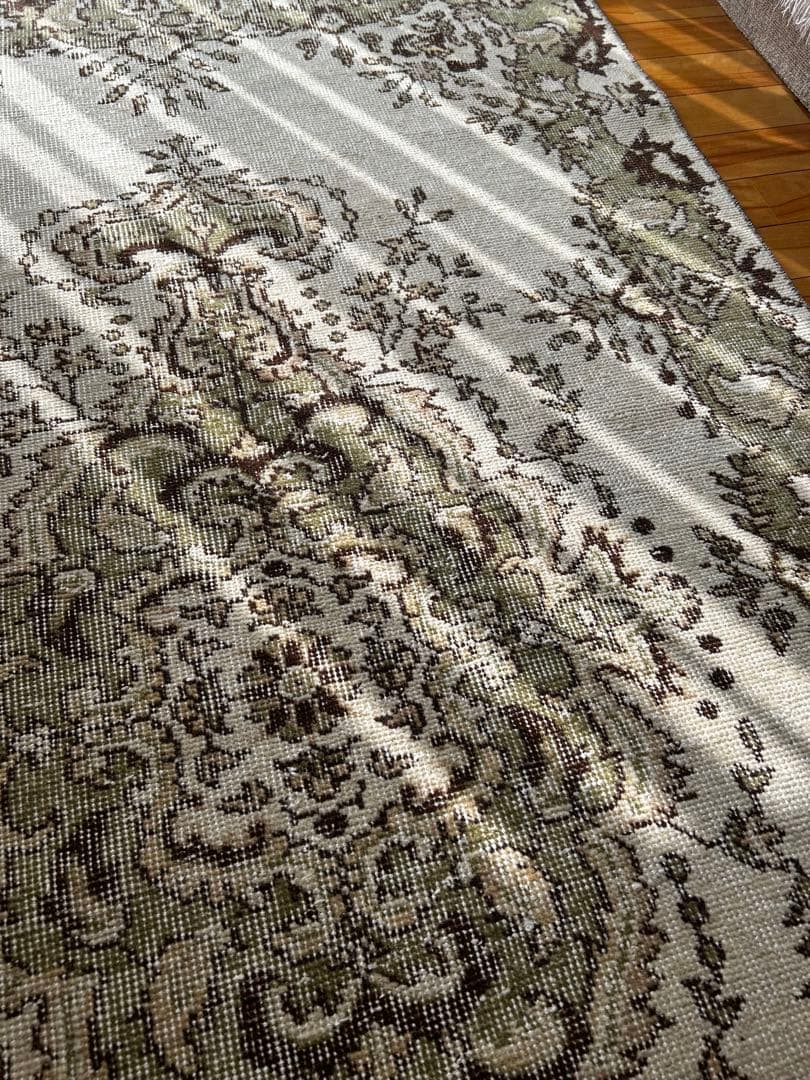 ボタニカル メダリオン　モスグリーン トルコラグ ヴィンテージラグ　雅姫さん