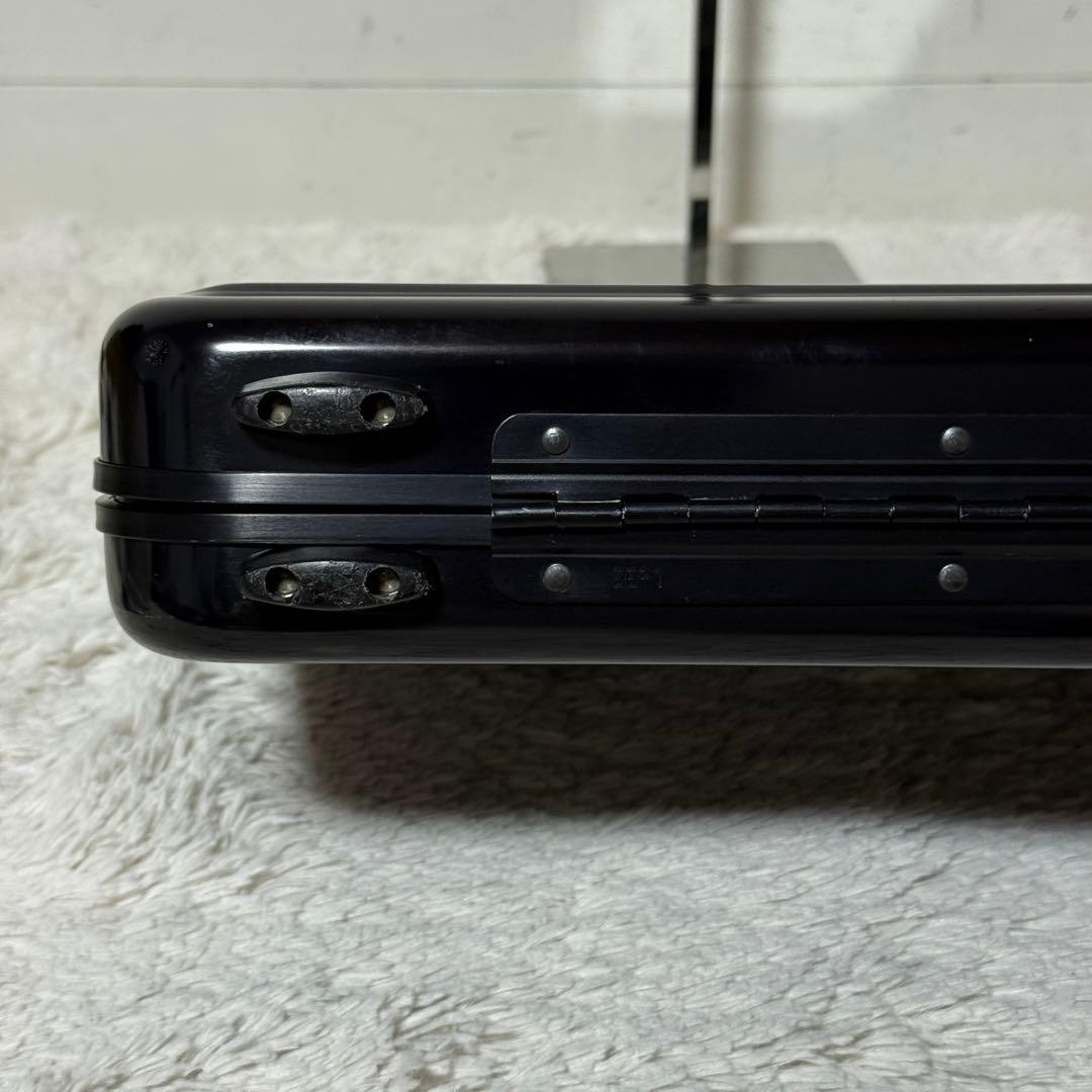 極美品✨ゼロハリバートン　アタッシュケース　ブラック　ビジネスバッグ　レザー