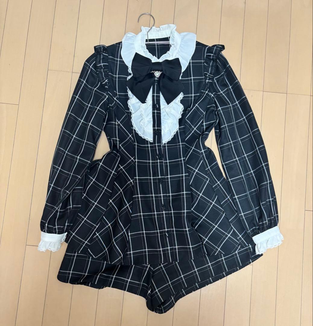 Secret Honey アクセサリーリボン長袖セットアップ