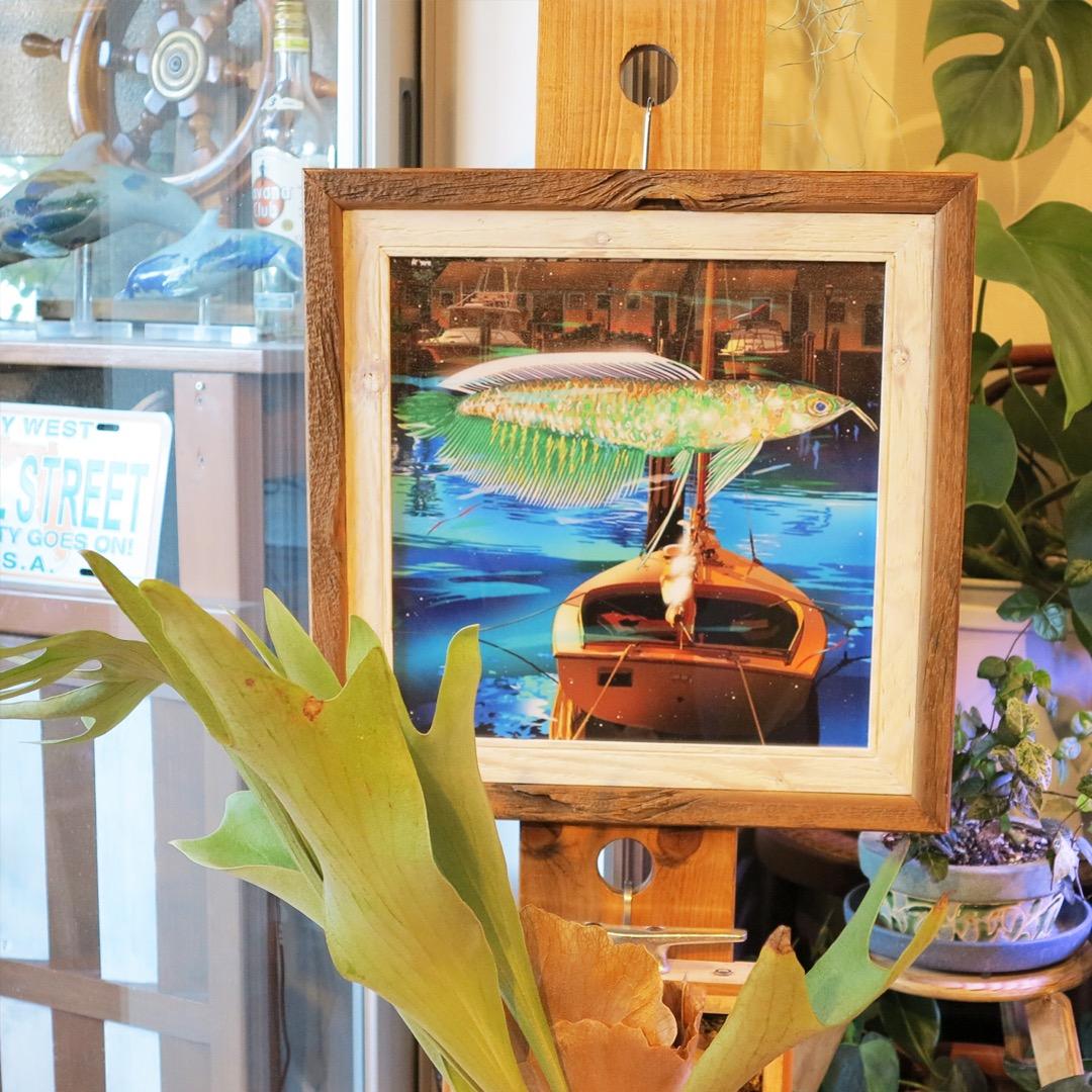 鈴木英人の作品「キーボードフィッシュ」の木製額装