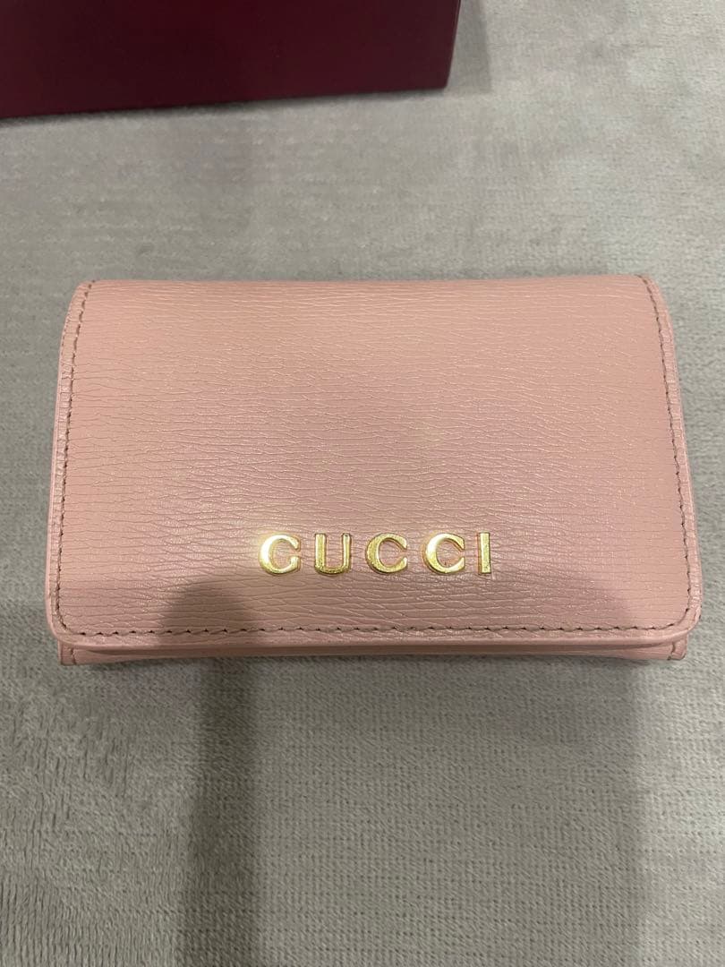 GUCCI スクリプトカードケース(名刺入れ)