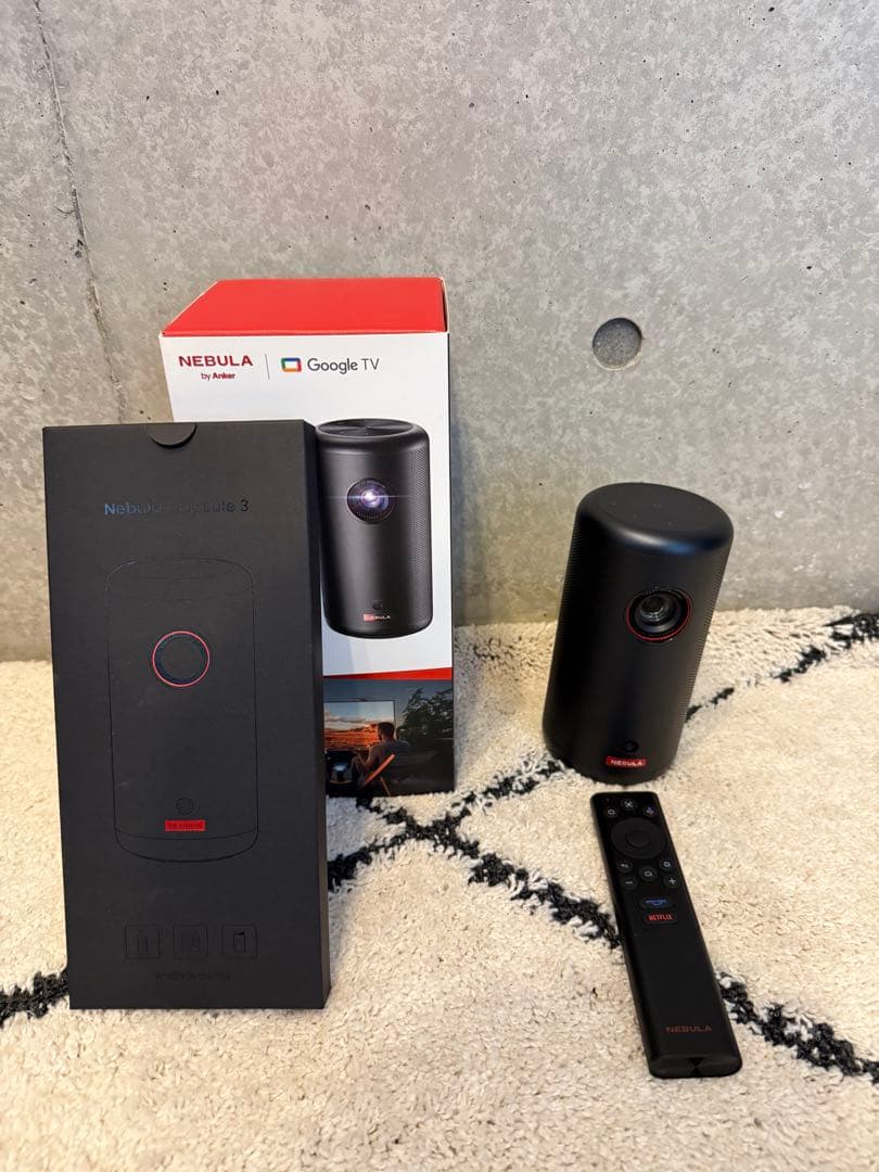 【美品】Anker NEBULA Capsule 3 プロジェクター