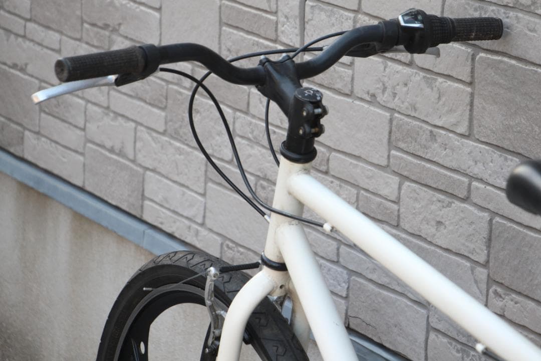 引き取り限定♪アルミキャストホイールが目立ちます♪7速♪お手軽クロスバイク♪