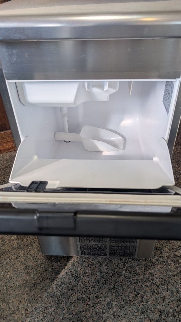 さなちゃん　ホシザキ 全自動製氷機 アイスメーカー IM-25M-1