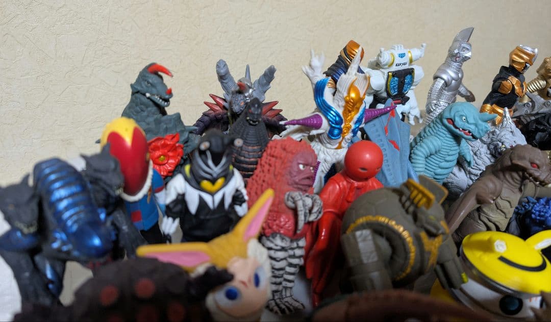 ウルトラマン ウルトラ怪獣 ソフビ 約100体 まとめ売り