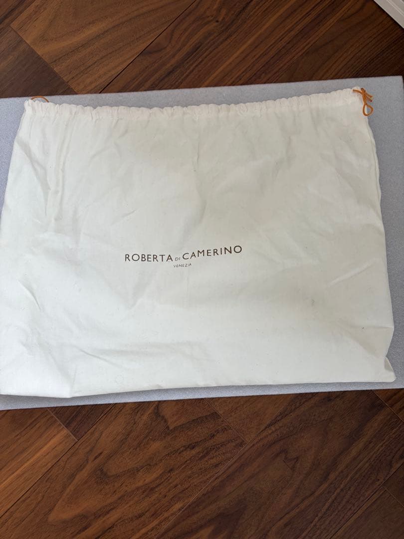 ロベルタディカメリーノバッグ