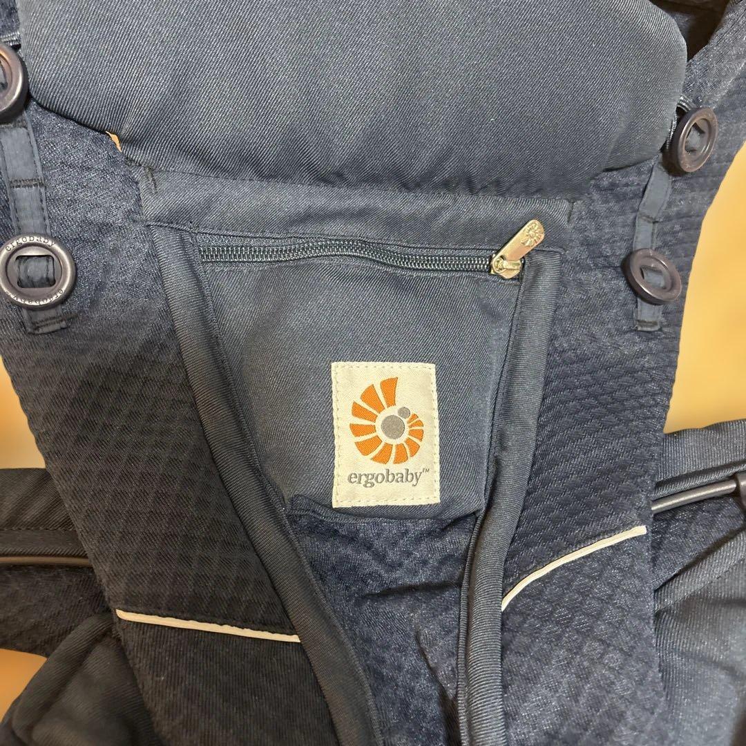 【美品】ergobaby OMNI BREEZE 抱っこ紐 ミッドナイトブルー