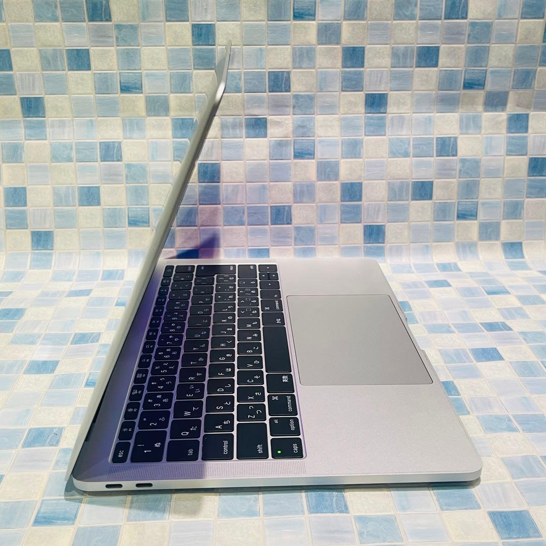 MacBook Pro 2016 Core i5 13インチ 8GB 1TB