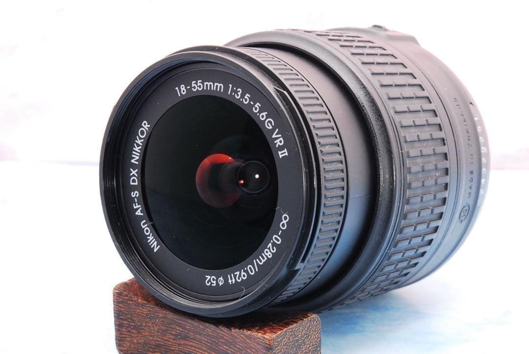 Nikon D5500☆一眼レフカメラ☆手ぶれ補正レンズ☆Wi-Fi搭載