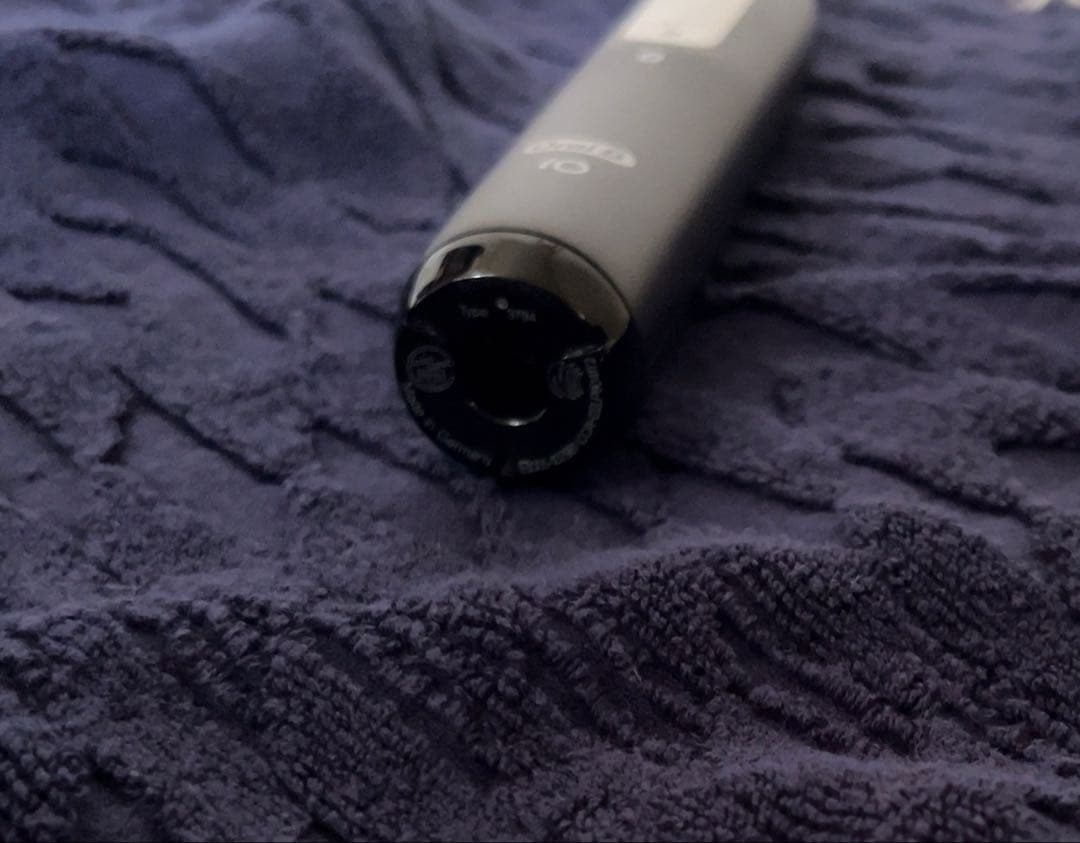 Oral-B iO Series 4s 電動歯ブラシ本体