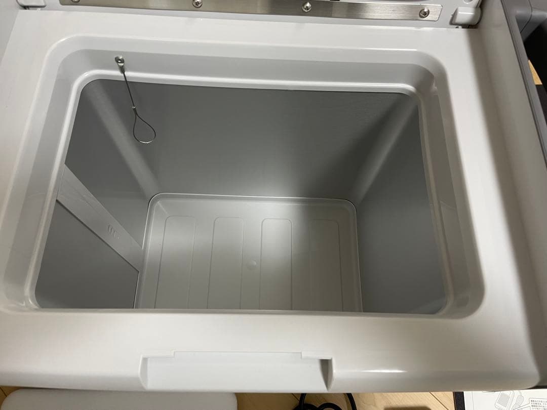 ポータブル冷凍庫　ツインバード　-40℃ sc-df25wl -40℃対応