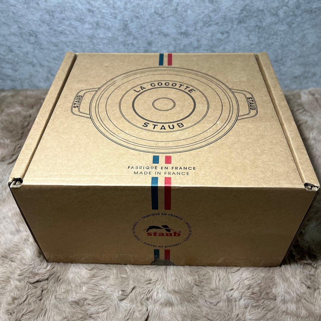staubストウブ グランドココット ラウンド ブラック 20cm 鍋 IH対応