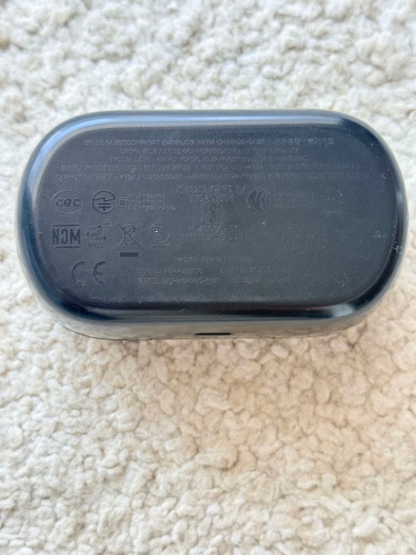 BOSE QuietComfort ワイヤレスイヤホン 本体＋充電ケース