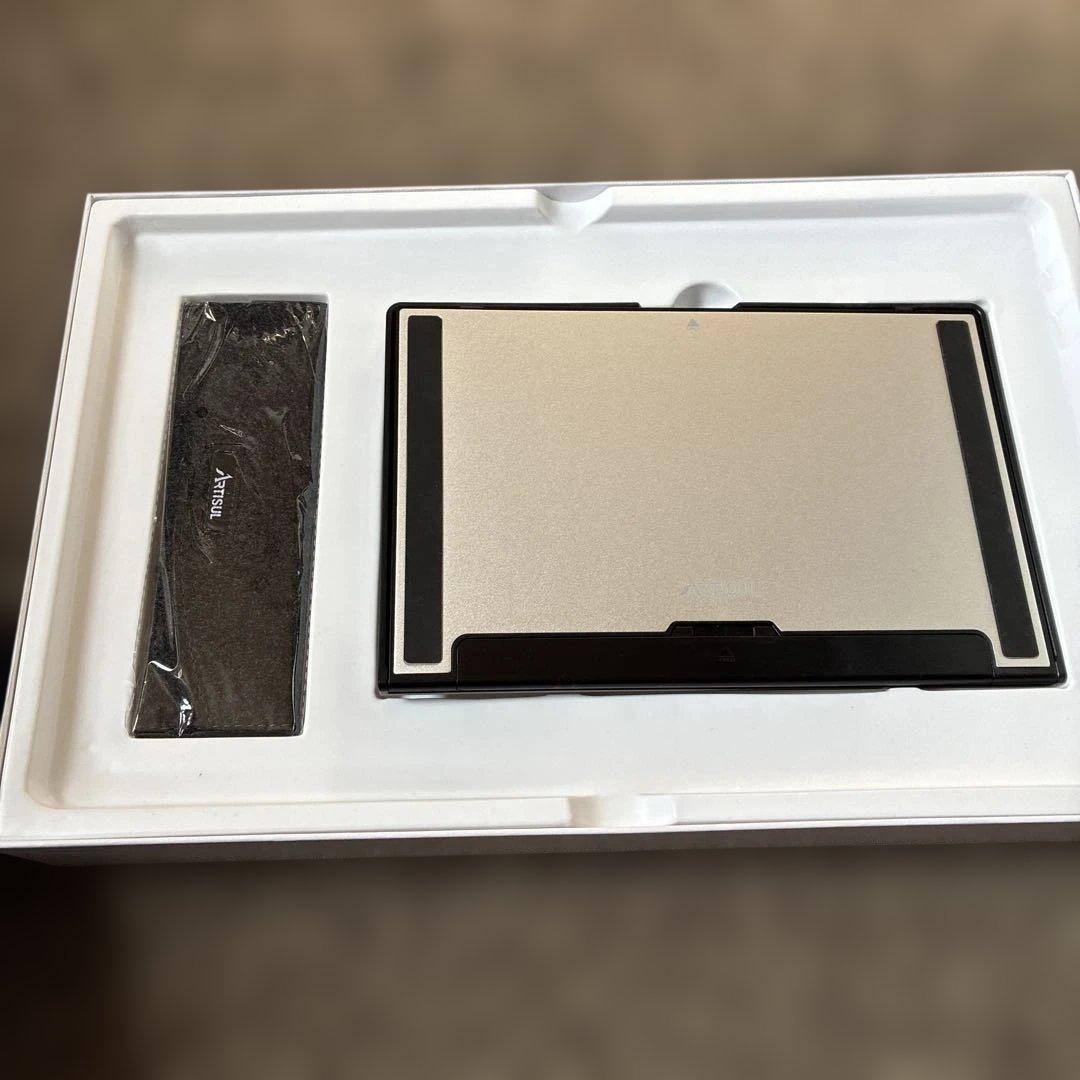 ARTISUL D16 Pro 15.6インチ液晶ペンタブレット本体