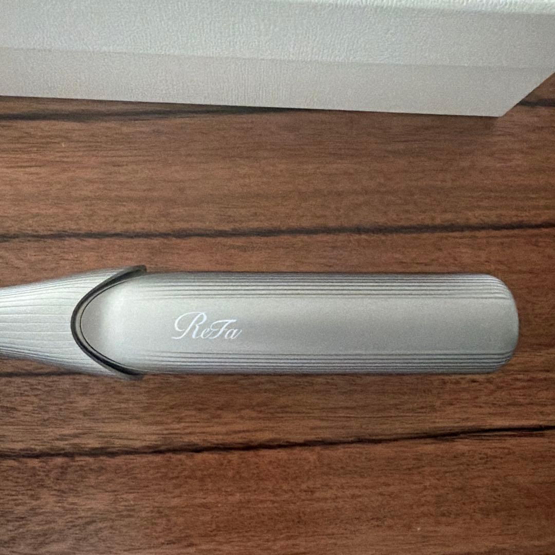 リファフィンガーアイロン ST6 ダークシルバー 2026年新品購入