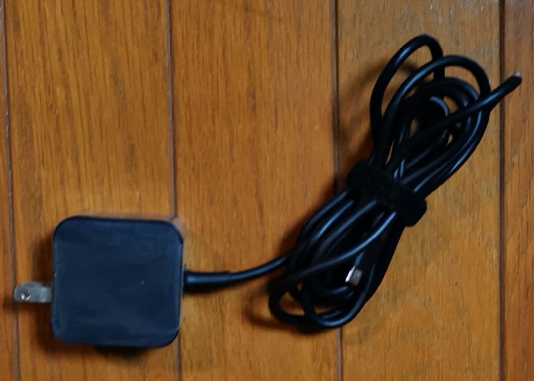 ASUS C3000 タブレット本体 日本語キーボード付き