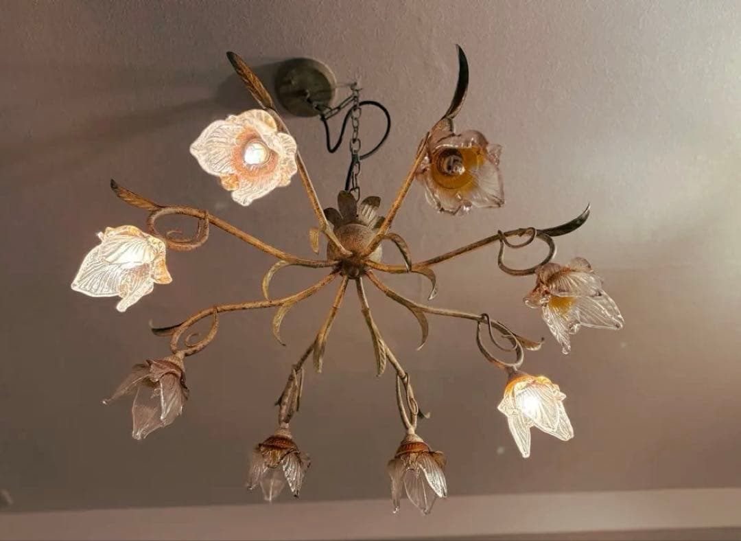 アンティーク シャンデリア フラワーモチーフ 8灯