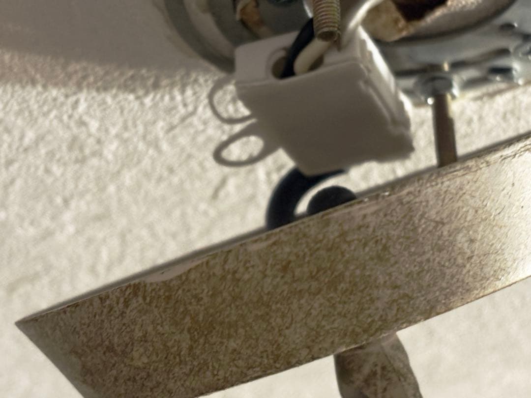 アンティーク シャンデリア フラワーモチーフ 8灯