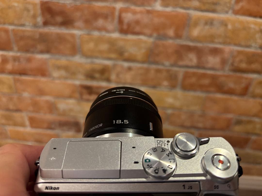 NIKON 1 J5 デジタルカメラ（レンズ等付属）