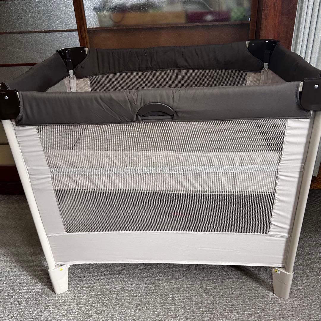 アップリカ ココネル　ココア ベビーベッド 出産準備 新生児