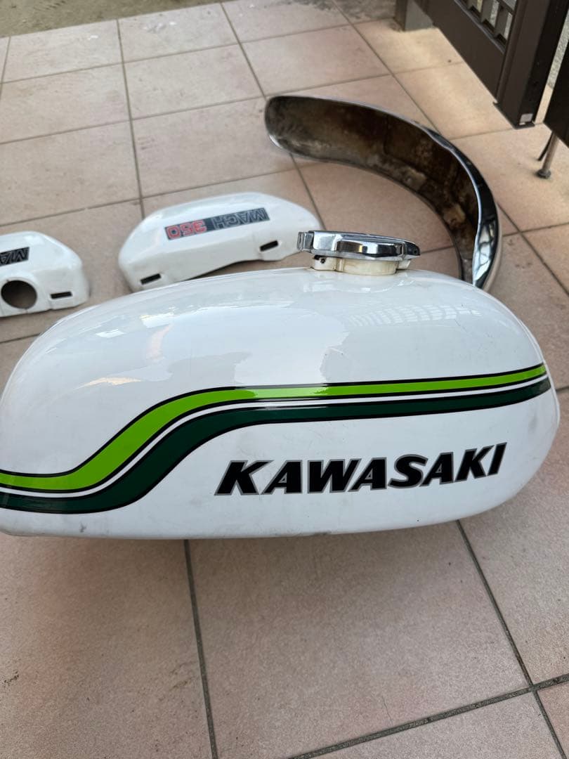 KAWASAKI MACH 350ss 外装 ユーキ