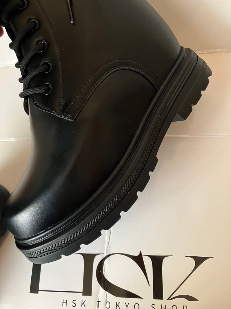 HSK Tokyo 厚底感0 +17cmシークレットブーツ