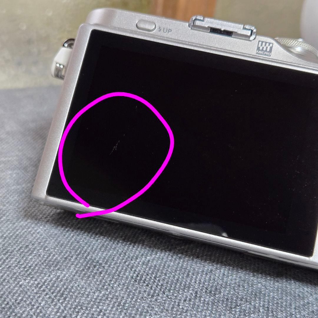 OLYMPUS PEN E-PL9ホワイト ミラーレスカメラ