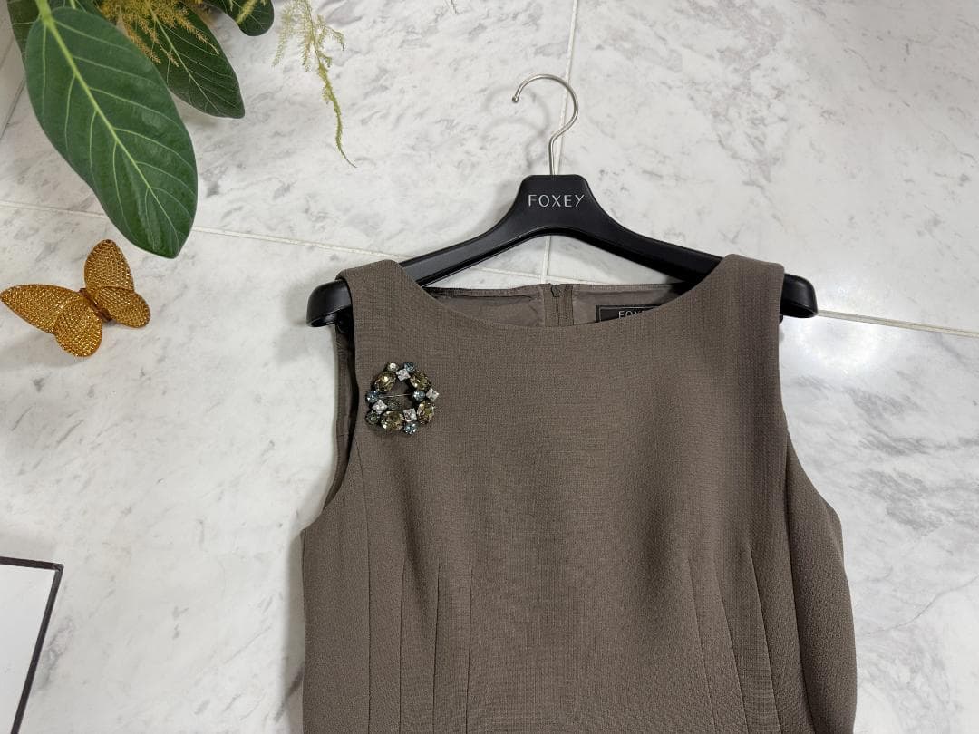 定価約12万★美品★FOXEYフォクシーマグノリア ウール美くびれシルエット38