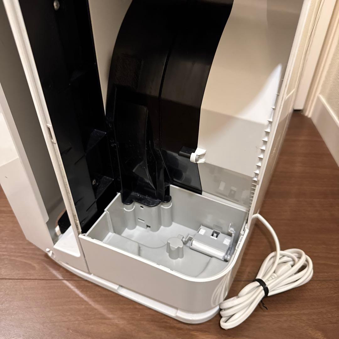 2021年製　上級モデル　DAIKIN 空気清浄機 MCK70XJ-W