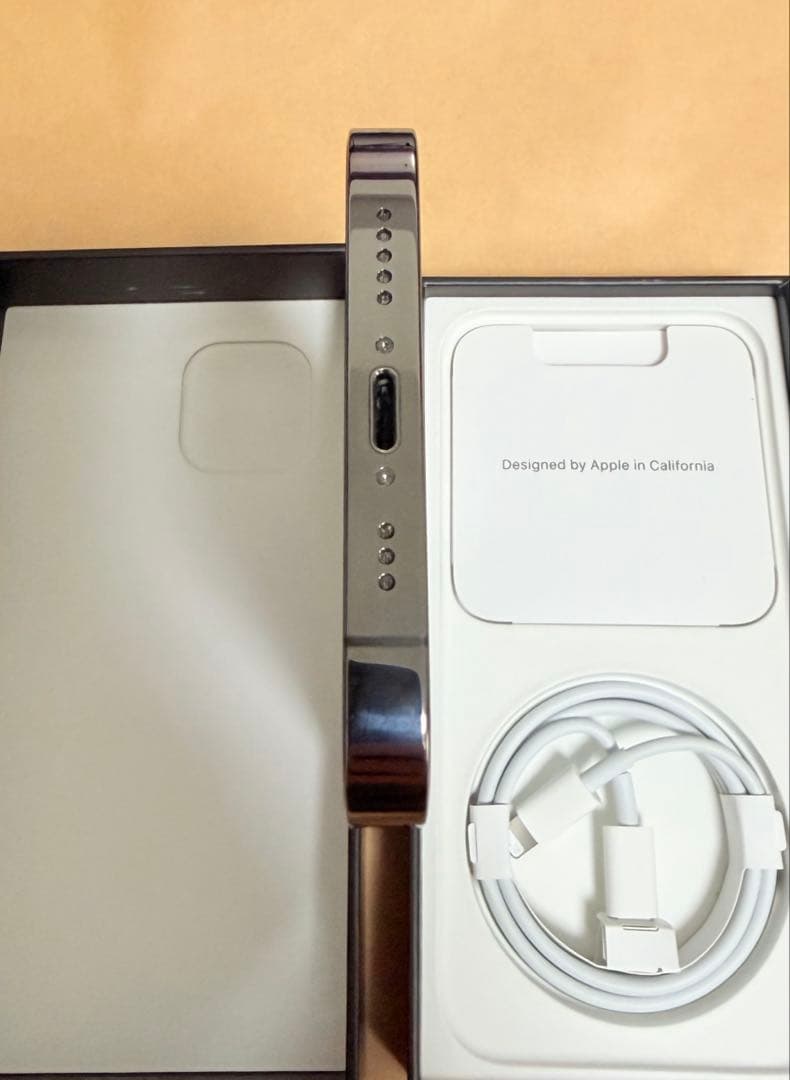 Apple iPhone 12 Pro 256GB / バッテリー77%