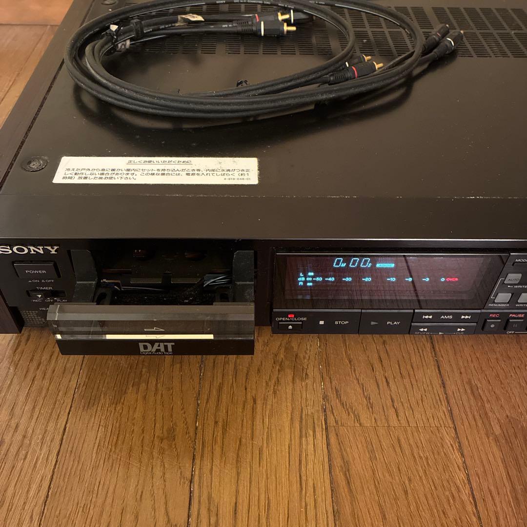 Y*i様 外箱あり！SONY DATデッキdtc-1000es ジャンク　汎用？