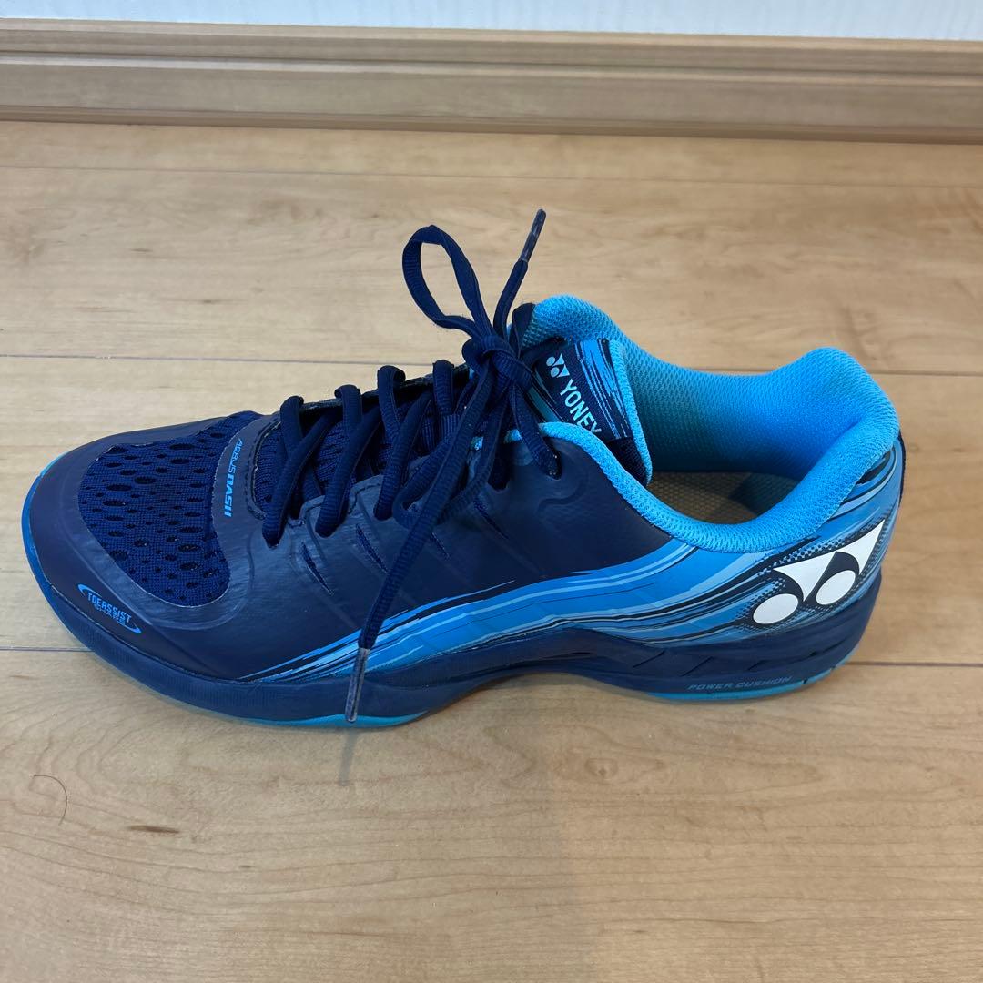 【未使用に近い】ヨネックス パワークッション エアラスダッシュ 27.0cm