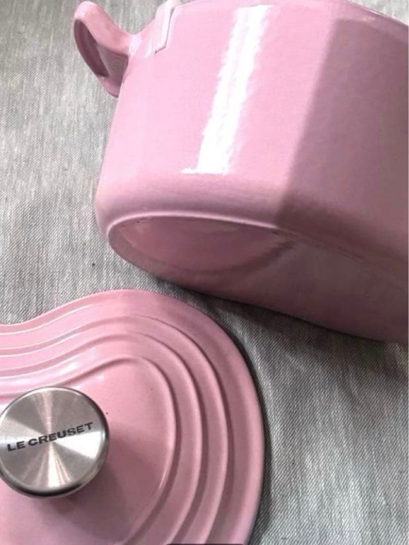 【未使用に近い】ル・クルーゼ　ココット　ダムール　ハート型鍋　両手鍋　ピンク